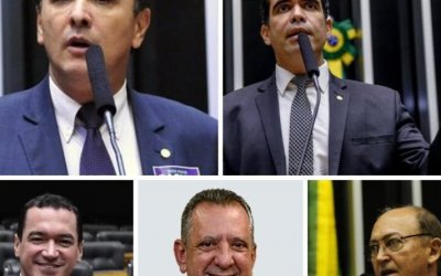 Antônio Andrade, Gaguim, Alexandre Guimarães, Lázaro e Ricardo Ayres votam a favor de mais deputados em Brasília