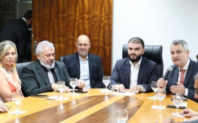 Defensores públicos elogiam parceria com Aleto em visita ao Parlamento