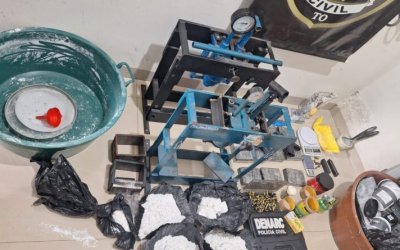 Em Araguaína, Polícia Civil estoura laboratório de preparação de drogas, apreende 10kg de cocaína e prende dois traficantes