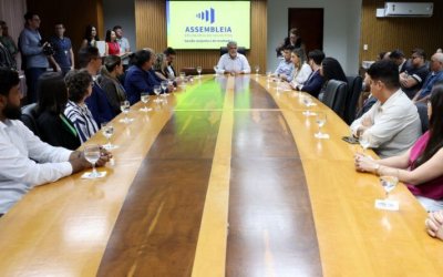 Aleto empossa primeiros dez servidores aprovados em concurso público