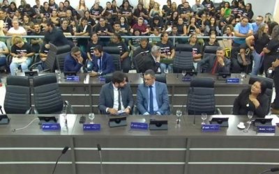 Servidores municipais de Araguaína entram em estado de greve contra projeto da Prefeitura que retira direitos da categoria