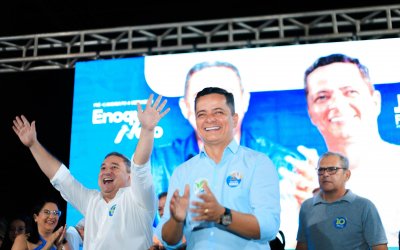 Jorge Frederico e Enoque Neto levam multidão para comício no Bairro São João