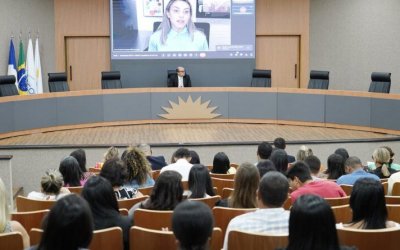 Em seminário de educação inclusiva, promovido pelo MPTO, especialista defende estímulo à independência dos alunos com deficiência