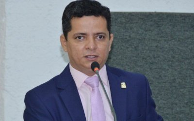 Sancionada Lei de Jorge Frederico que proíbe cobrança antecipada do IPVA na transferência de veículos