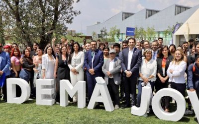 Governador Wanderlei Barbosa firma acordo para intercâmbio de jovens trabalhadores em Barcelona