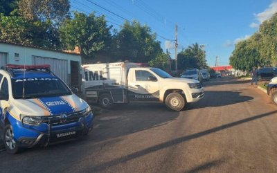 Criança de 4 anos é assassinada a tiros e outras três pessoas são baleadas