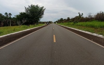 Criança de 10 anos é atropelada e morre na BR-230