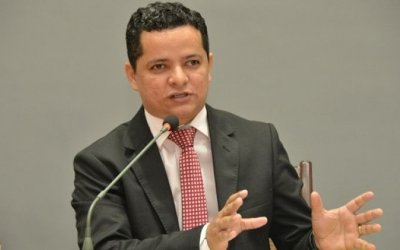Enquanto prefeitura tira o corpo fora, Jorge Frederico cobra providências em loteamentos de Araguaína