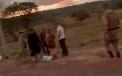 Homem morre atropelado ao tentar socorrer vítima de acidente na TO-222; motorista foi detido por populares