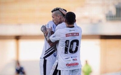 União sofre goleada em casa e segue em situação delicada no Grupo A4