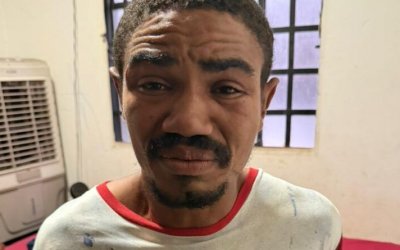 Homem com tornozeleira invade casa, ataca mulheres com marreta e facão e é preso durante tentativa de estupro em Araguaína