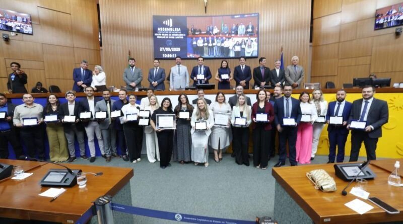 Unitins e Unirg são homenageadas pela Aleto em sessão solene