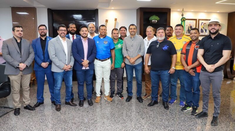 Governador Wanderlei garante aporte de mais de R$ 3 milhões para clubes de futebol