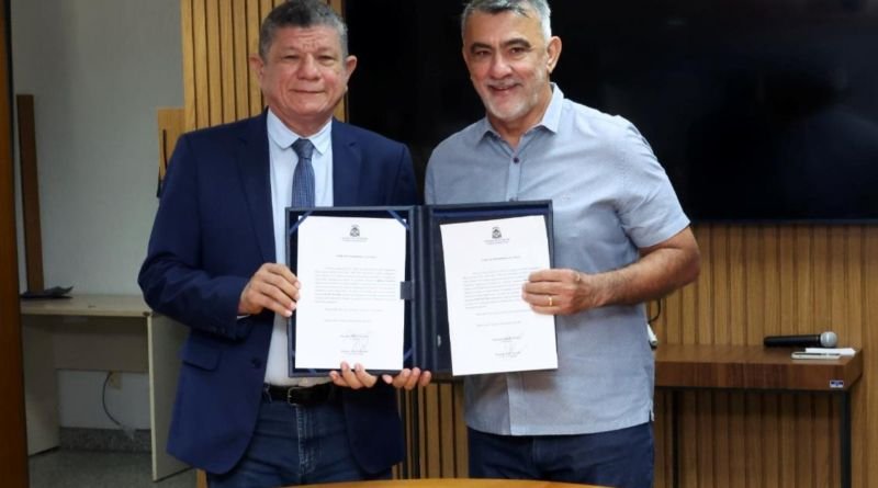 Amélio participa de missão internacional e transfere Presidência da Aleto a Ivory