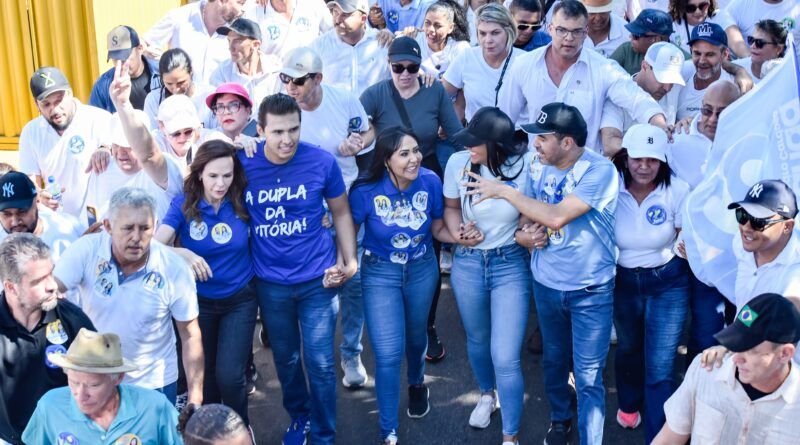 Ao lado do governador Wanderlei, Janad lidera caminhada histórica na região sul de Palmas