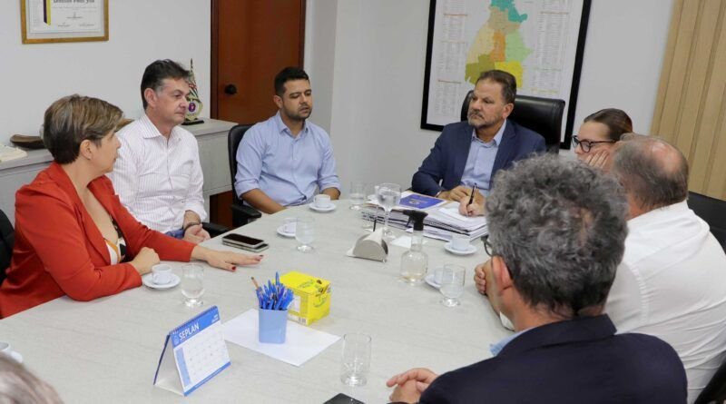 Governo do Tocantins recebe representante do Mapa para discutir implantação de projeto inovador para cadeias produtivas