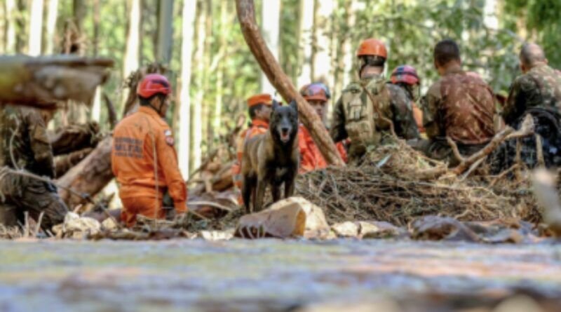 Bombeiros do Tocantins seguem trabalho de busca por desaparecidos no Rio Grande do Sul