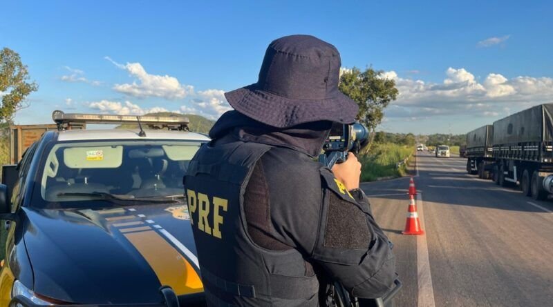 PRF restringe tráfego de veículos de carga em rodovias federais do Tocantins no feriado da Consciência Negra