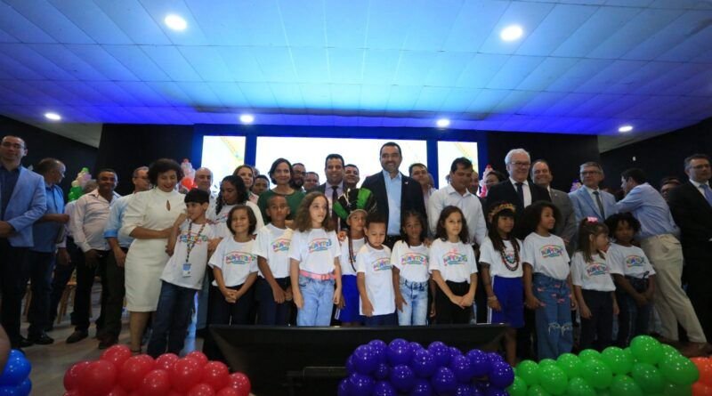 Governo do Estado lança programa Alfabetiza Mais Tocantins e vai investir R$ 8 milhões para atender 78 mil estudantes de escolas públicas