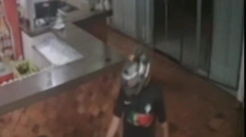 Em AraguaÃna, PolÃcia Civil conclui investigação e indicia autor de roubo ocorrido em restaurante da cidade Homem simulou portar uma arma de fogo para praticar o crime