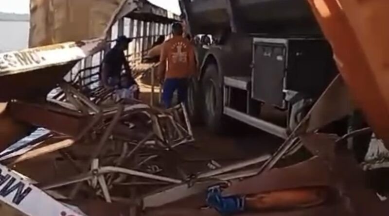 Vítima de acidente entre balsas morre após uma semana internada; ela teve as pernas amputadas