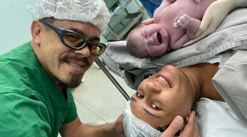 Primeiro bebê nascido no SUS, em 2024, é de Palmas