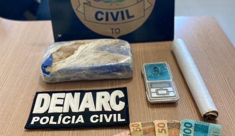 Denarc prende casal de traficantes e apreende mais de 1kg de crack em AraguaÃna