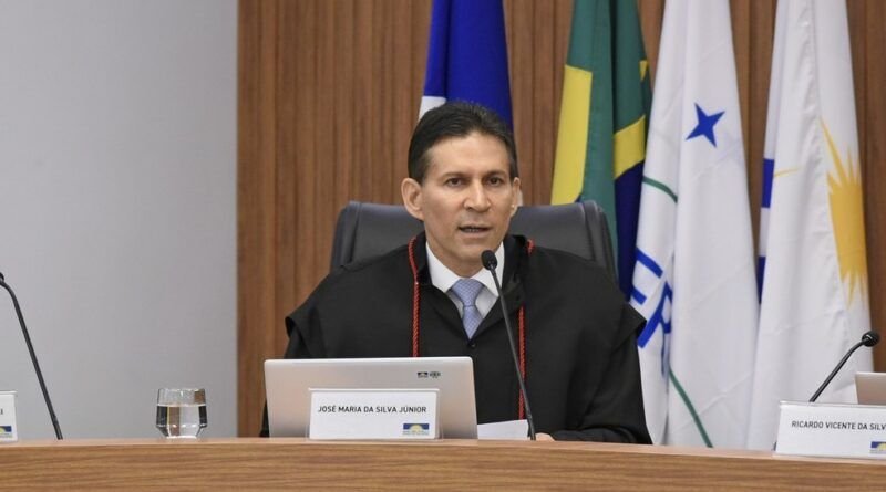 Procurador de Justiça é encontrado morto dentro de casa