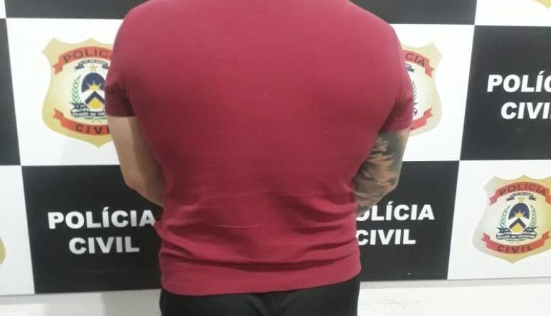 Homem suspeito de aplicar golpes e oferecer curso superior falso é preso pela Polícia Civil