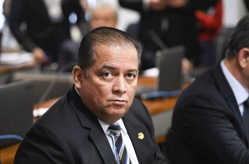 Eduardo Gomes pediu dinheiro a empresário e ofereceu ajuda no Inmetro, aponta O Globo