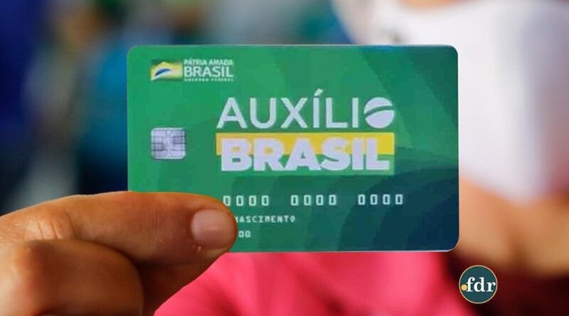 10 mil famÃlias de AraguaÃna recebem o AuxÃlio Brasil
