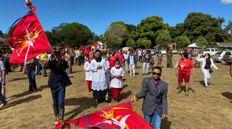 Devoção ao Divino Espírito Santo e a São José é preservada com a Romaria das Missões