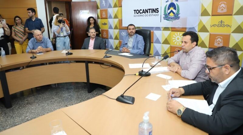 Governo do Tocantins anuncia pagamento de R$ 46,6 milhões de progressões a professores da educação básica
