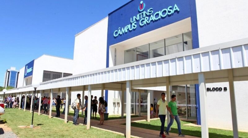 Centro de Idiomas da Unitins lança edital de seleção e de bolsas de estudo