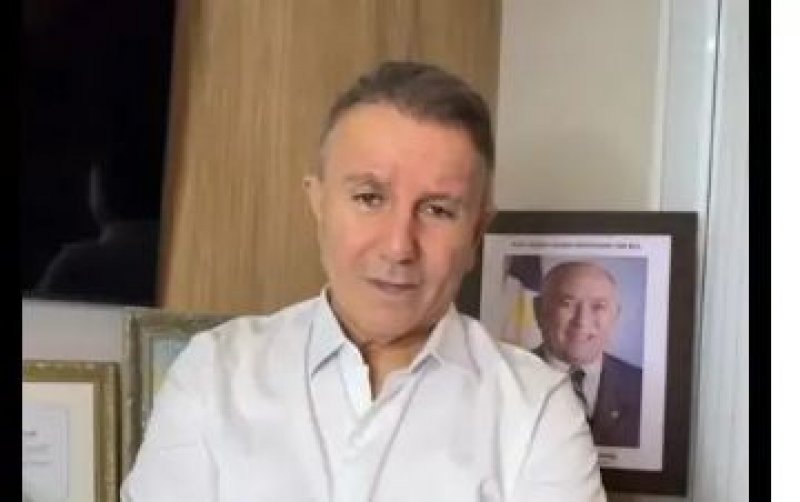 De volta à Prefeitura, Eduardo Siqueira diz que retorna ?com as mangas arregaçadas? e anuncia retorno de secretariado afastado