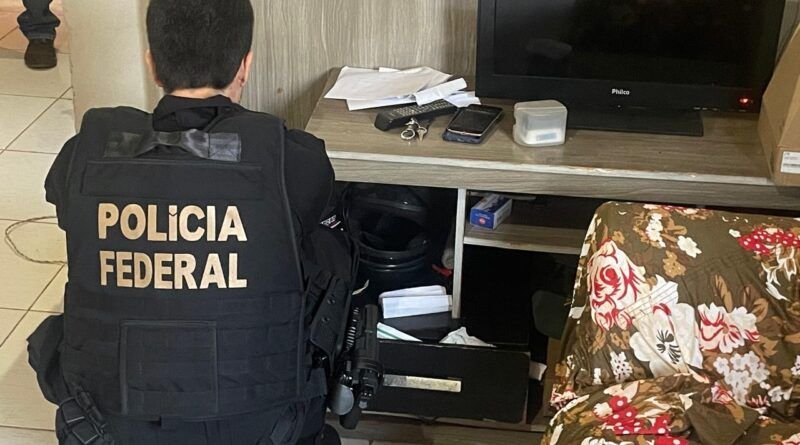 Homem é preso em Palmas durante operação da PF contra pornografia infantil; 224 arquivos foram encontrados