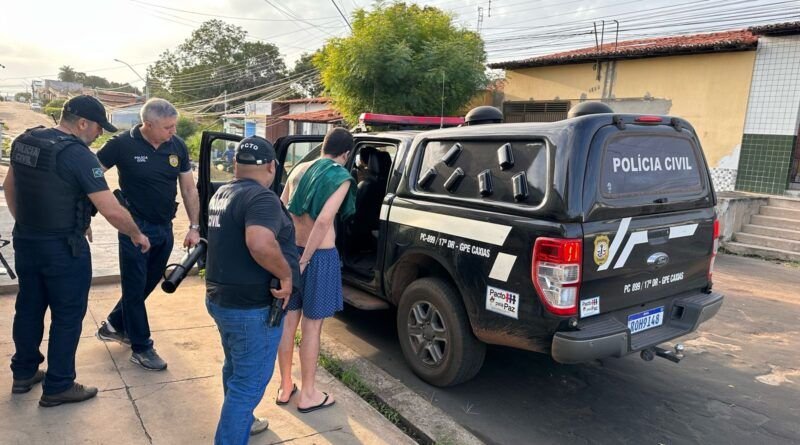 Suspeito de comandar tráfico no Tocantins à distância é preso no Maranhão com pistola, identidades falsas e celulares