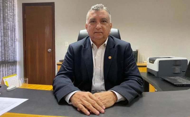 Secretário da Cidadania e Justiça pede exoneração dois dias após imprensa divulgar pedido de transferência de sobrinho do governador de presídio para sala especial em quartel