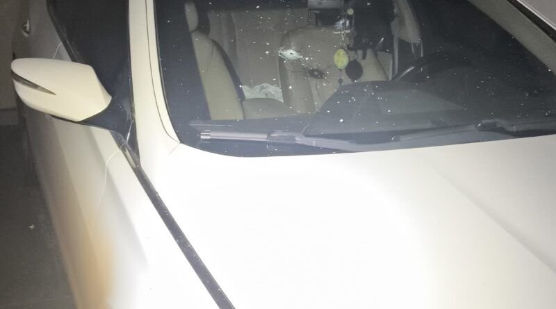 Suspeita de traição: homem sobe em muro, ameaça personal e atira contra casa em Palmas